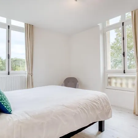 Chateau Cote De Nacre Apartment