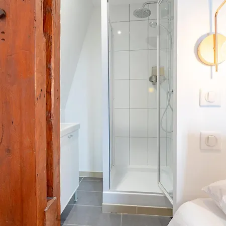 Апартаменты Chateau Cote De Nacre *