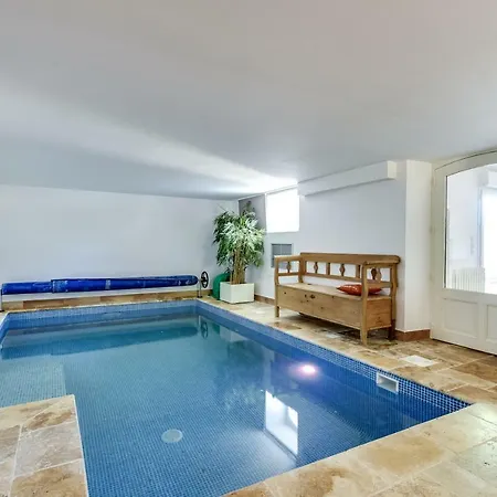 Chateau Cote De Nacre Апартаменты