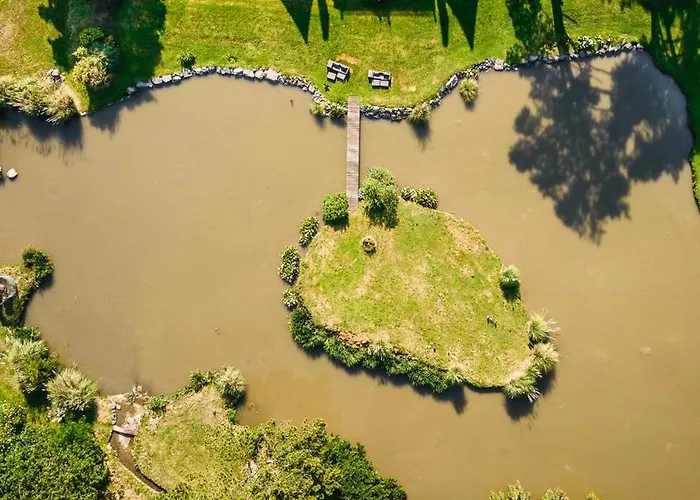 Chateau Cote De Nacre *