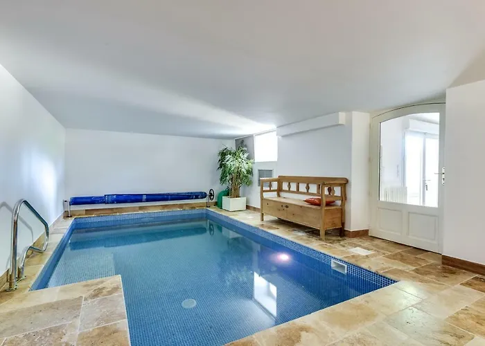 Chateau Cote De Nacre Apartment